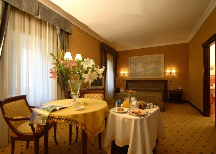 Hotel Don Carlo
